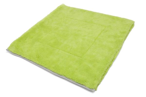 Autofiber [Motherfluffer XL] Plush Microfiber Drying Towel (22 in. x 22 in., 1100 gsm) Passion Detailing