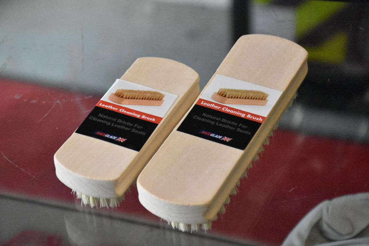 RaceGlaze Leather Brush